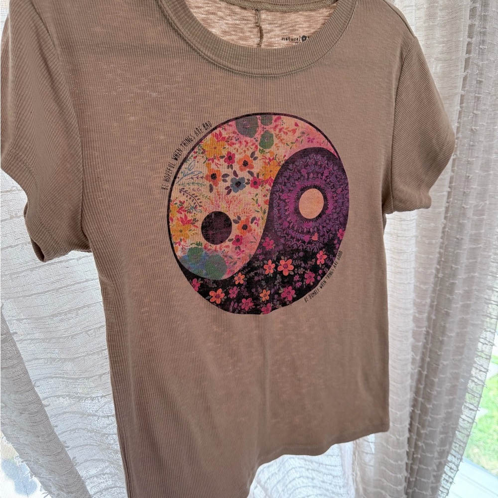 NATURAL LIFE Taupe Short Sleeve Tee with Floral Yin Yang Graphic - Picture 7 of 9